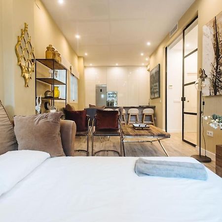 Selecta Patricio Saenz Appartement Sevilla Buitenkant foto