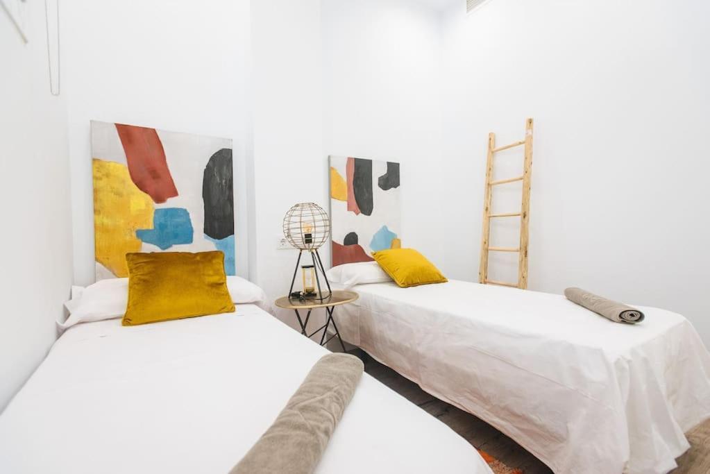 Selecta Patricio Saenz Appartement Sevilla Buitenkant foto