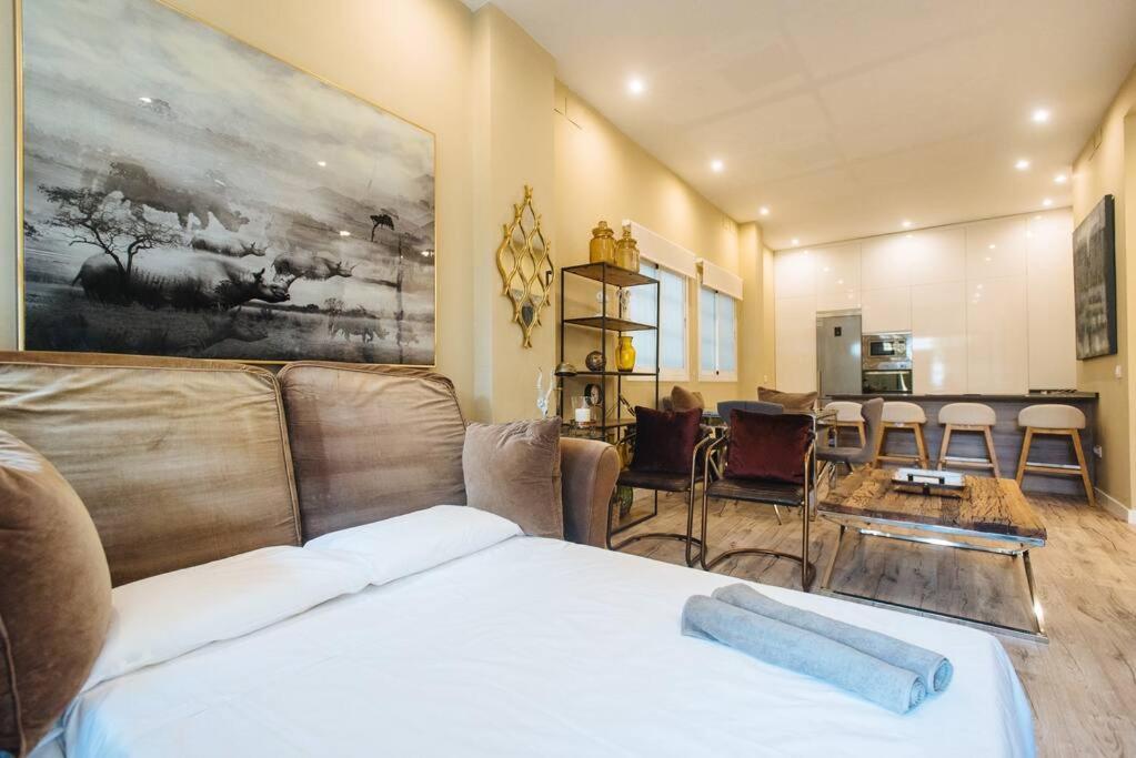 Selecta Patricio Saenz Appartement Sevilla Buitenkant foto