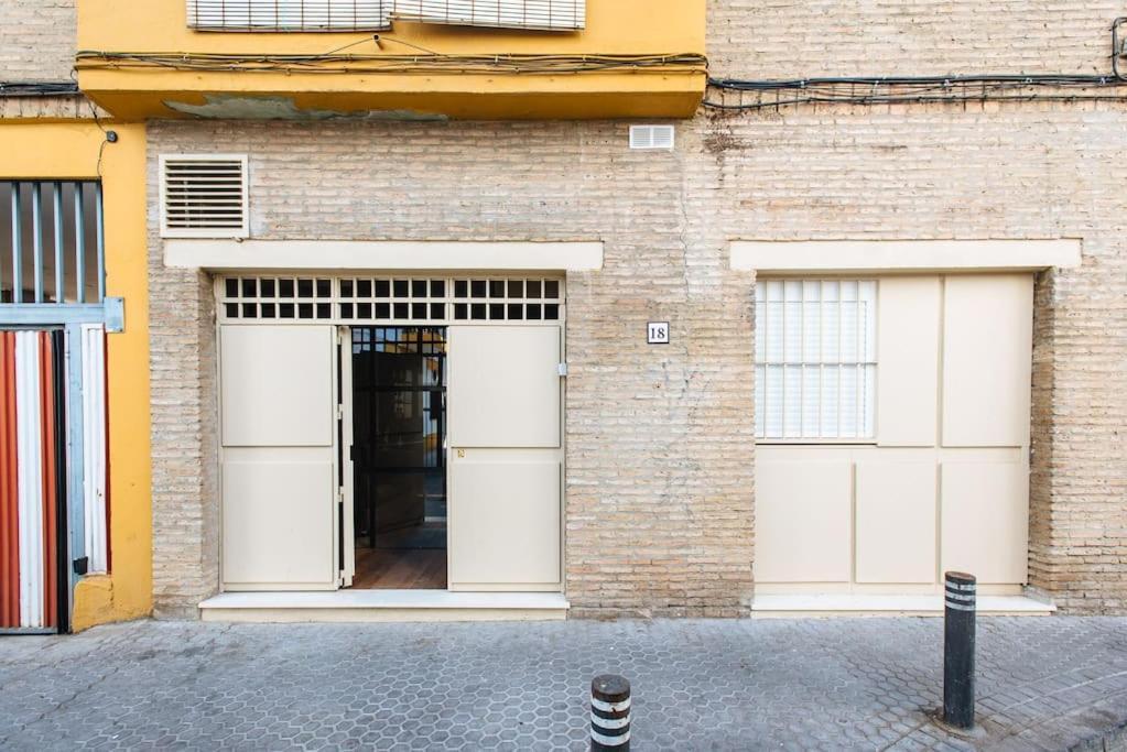 Selecta Patricio Saenz Appartement Sevilla Buitenkant foto
