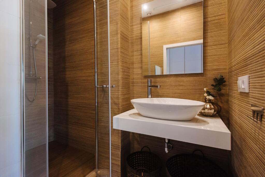 Selecta Patricio Saenz Appartement Sevilla Buitenkant foto