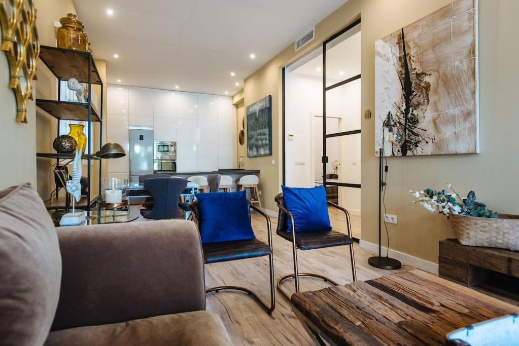 Selecta Patricio Saenz Appartement Sevilla Buitenkant foto