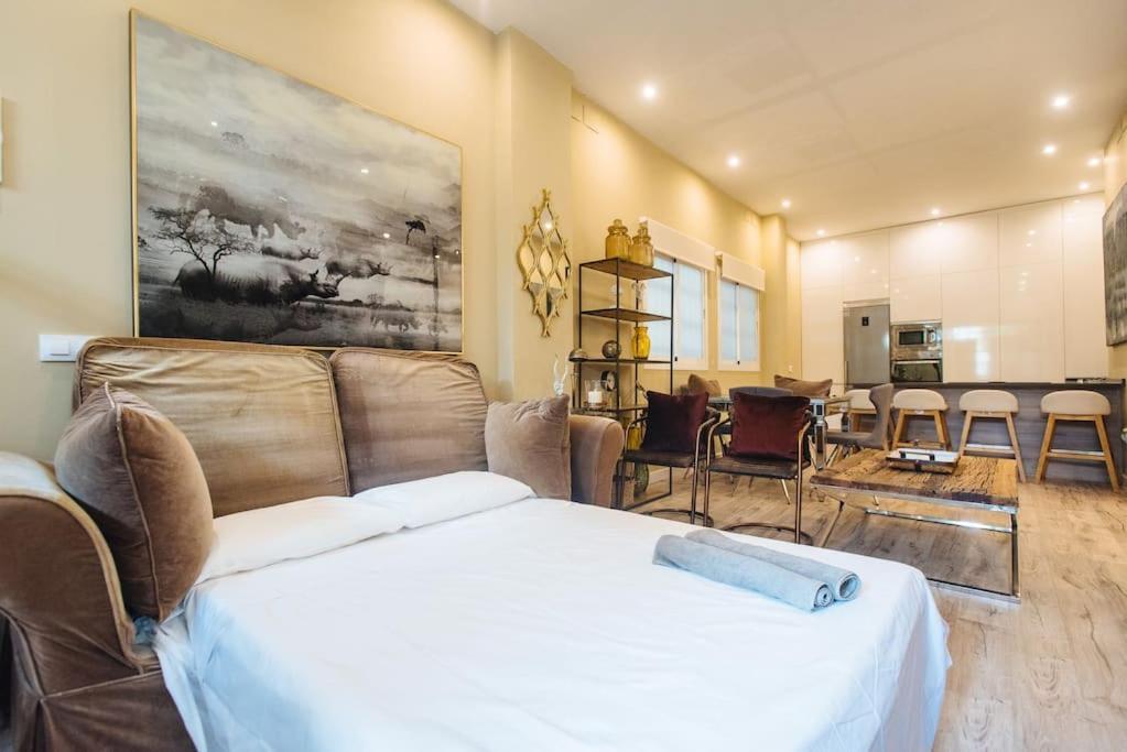 Selecta Patricio Saenz Appartement Sevilla Buitenkant foto